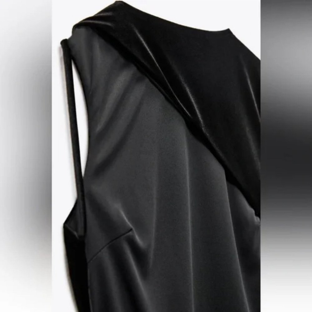 ZARA ASYMMETRICAL VELVET BODYSUIT - Picture 4 of 4